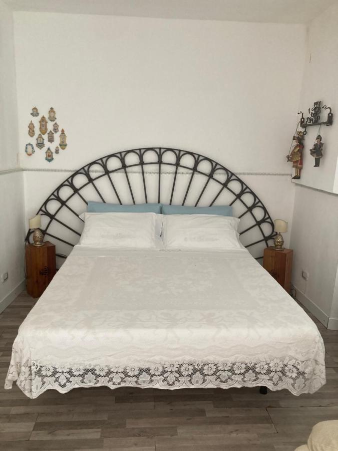 Casa Tuccari Castiglione Di Sicilia Apartment Luaran gambar